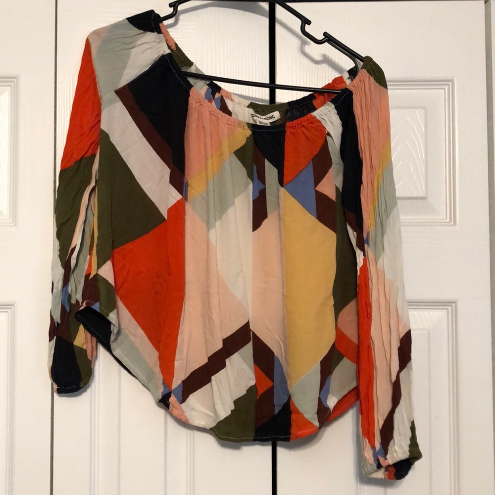 Off shoulder billabong shirt